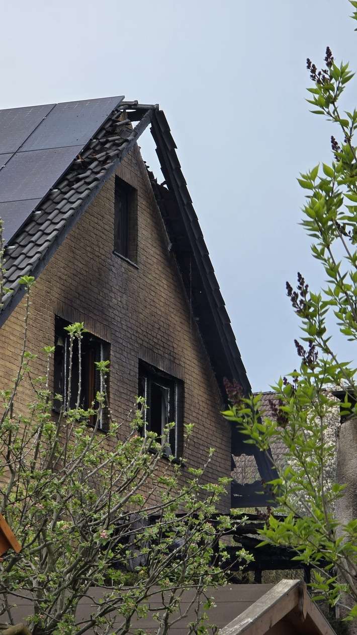FW-EN: Gebäudebrand in der Wiesenstraße