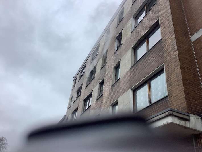 FW-OB: Entstehungsbrand in Küche