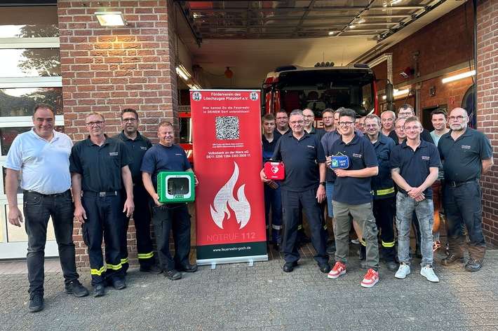 Feuerwehr Goch: AED am Feuerwehr-Gerätehaus Pfalzdorf ist öffentlich zugänglich