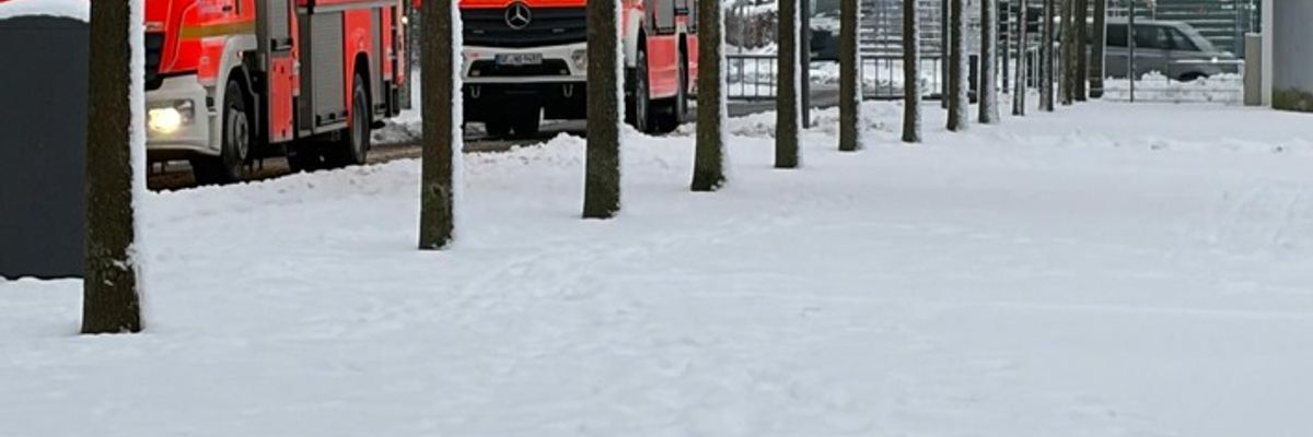 FW-LFVSH: Schneesturm und Wintereinbruch in Schleswig-Holstein: Feuerwehren geben wichtige Sicherheitshinweise