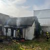 FW-OB: Gebäudebrand in Oberhausen-Alsfeld - Feuerwehr im Einsatz