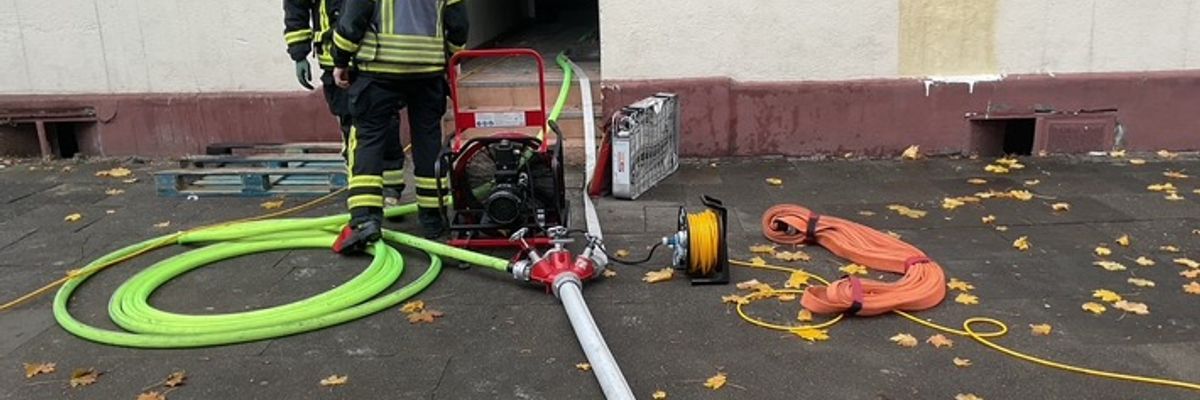FW-DO: Feuer in Mitte Nord / Brand im einem Mehrfamilienhaus