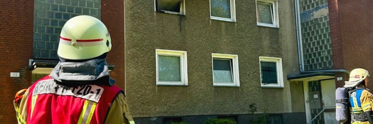 FW-RE: Wohnungsbrand - keine Verletzten - Gebäude vorerst nicht mehr bewohnbar
