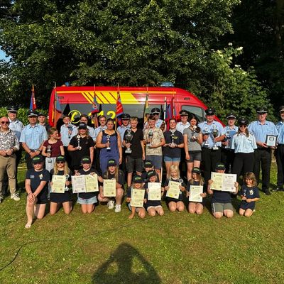 FW-ROW: 75 Jahre Feuerwehr Minstedt - Stadtfeuerwehrfest begeistert mit spannenden Wettbewerben und großem Gemeinschaftsgeist