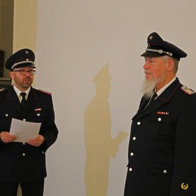 FW Bad Segeberg: Jahreshauptversammlung der Freiwilligen Feuerwehr Bad Segeberg Eine besondere und erstmalige Auszeichung für den ausgeschiedenen Zugführer