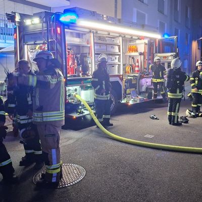 KFV-CW: Brand in Calwer Innenstadt endet glimpflich / Mehrere Feuerstellen in leerstehendem Haus