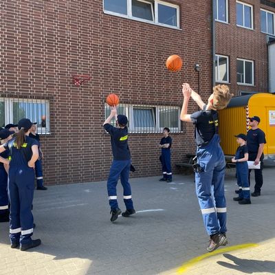 FW Lehrte: Jugendfeuerwehr Ahlten erreicht 1. Platz beim Orientierungs-Marsch
