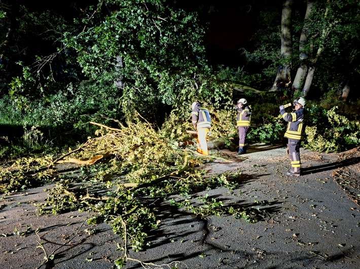 FW-EN: Feuerwehr mehrfach im Einsatz