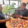 FW Weinheim: Feuerwehr Weinheim startet eigenes Stickeralbum - Kick-off-Party am 27. September