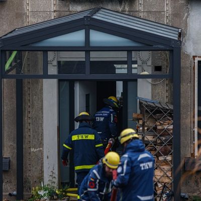 FW-MK: Brand in Wohnhaus an der Baarstraße
