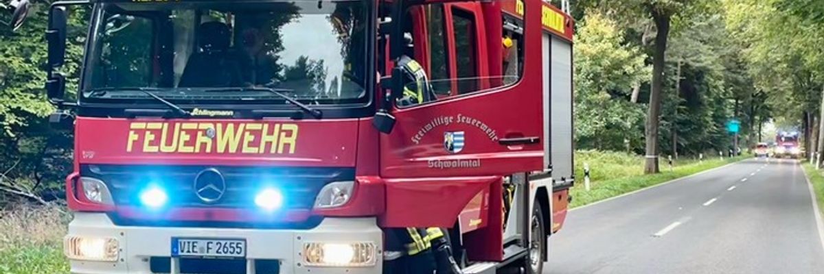 FFW Schwalmtal: E-Call löst Einsatz aus: Vier Verletzte bei Verkehrsunfall auf der L371