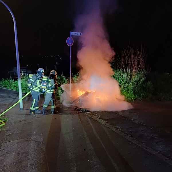 FW-EN: Wetter - Containerbrand am Harkortberg
