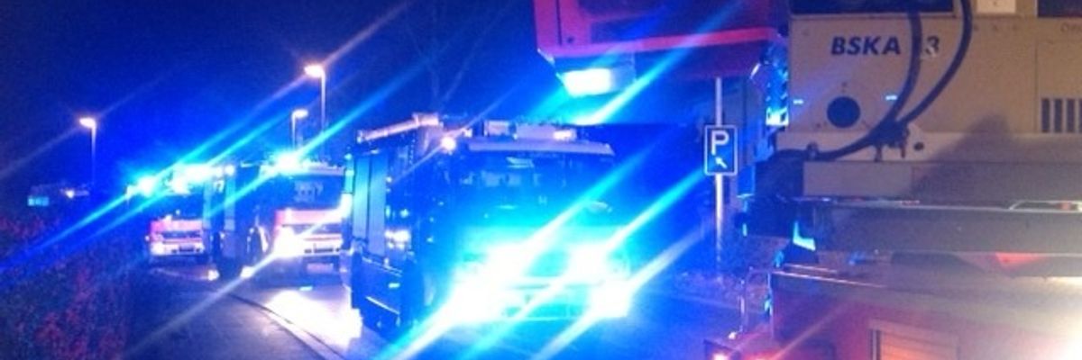 FW-BN: Schlussmeldung und Zusammenfassung: Feuerwehr und Rettungsdienst am Sonntagabend an mehreren Einsatzstellen im Einsatz