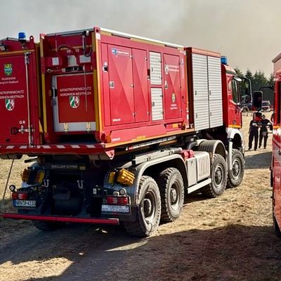 FW-GL: Folgemeldung - Einsatz der Feuerwehr Bergisch Gladbach in Hürtgenwald geht dem Ende entgegen