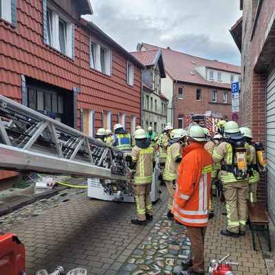 FW Helmstedt: Wohnungsbrand im Fechtboden