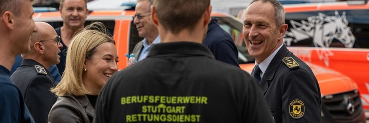 FW Stuttgart: 50 Jahre Rettungsdienst bei der Feuerwehr Stuttgart