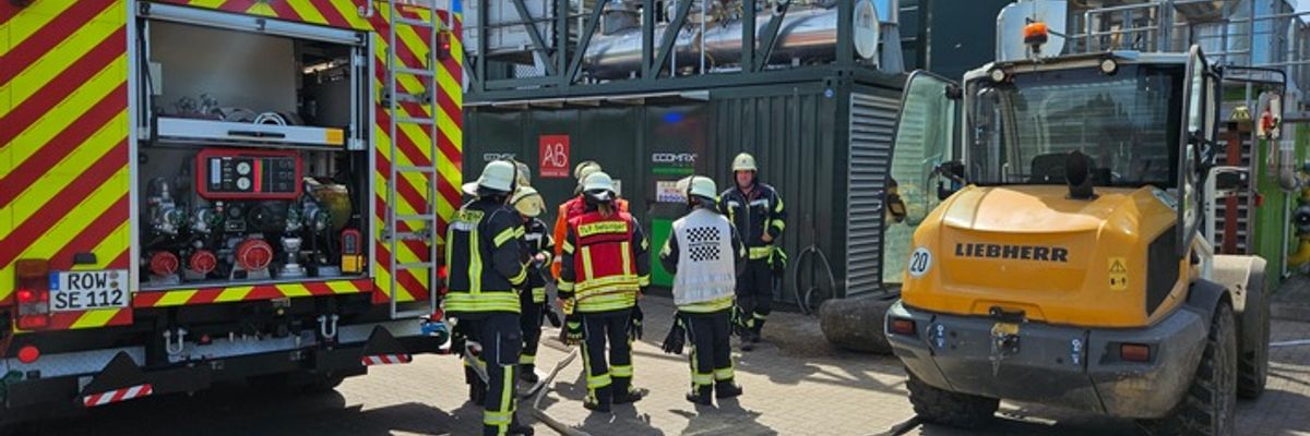 FW-ROW: Schornsteinbrand an Biogasanlage