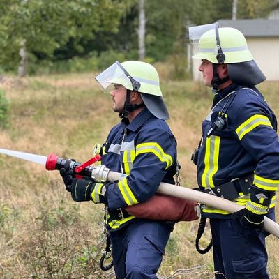 FFW Bergen: Erfolgreicher Abschluss der QS 2 Ausbildung bei der Stadtfeuerwehr Bergen & Gemeindefeuerwehr Lohheide