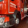 FW Düren: Brand im Dachbereich einer Industriehalle