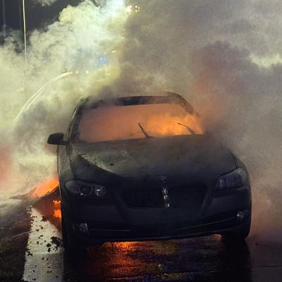 FW-EN: PKW-Brand auf Autobahn