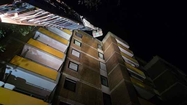 FW Celle: Feuer auf Dachterrasse im 8. OG!