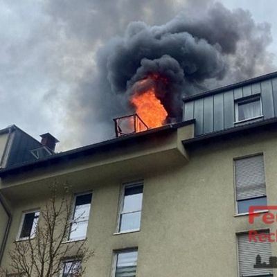 FW-RE: Dachstuhlbrand in Recklinghausen-König Ludwig