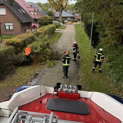 FW-AUR: Stadtfeuerwehren beseitigen diverse Unwetterschäden