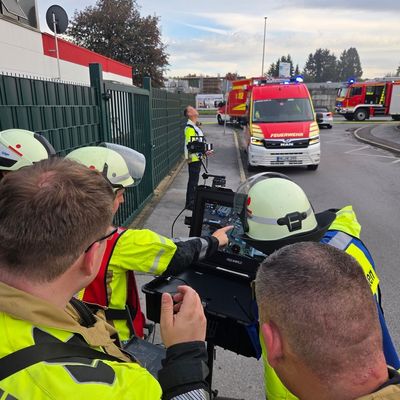 FW Menden: Einsatzbereit für die Feuerwehr? Feuerwehr Menden lädt ein zum Info- und Erlebnisabend