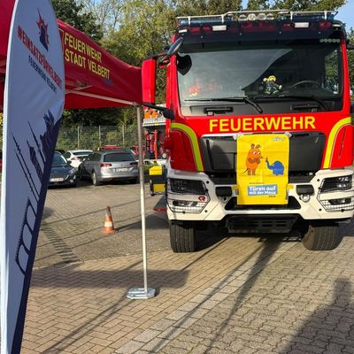 FW-Velbert: Türen auf mit der Maus: Kleine Wunder bei der Feuerwehr Velbert