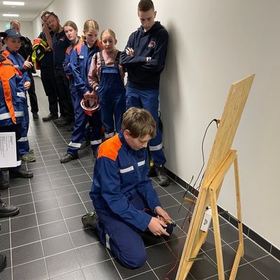 FW Lehrte: Jugendfeuerwehr Ahlten erreicht 1. Platz beim Orientierungs-Marsch