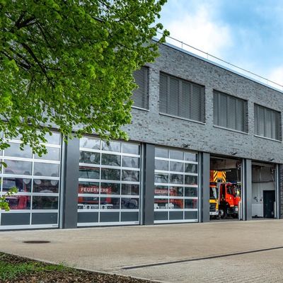 FW Bergheim: Erweiterung der Feuer- und Rettungswache Bergheim erfolgreich abgeschlossen Investition in die Zukunft der Feuerwehr