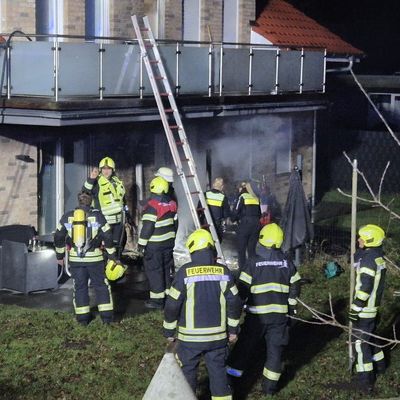 FW-OLL: Freiwillige Feuerwehren der Gemeinde Wardenburg in der Silvesternacht zweimal im Brandeinsatz