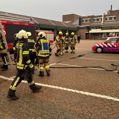 FW Kranenburg: Grenzüberschreitende Feuerwehrübung: Einsatzkräfte trainieren komplexes Szenario