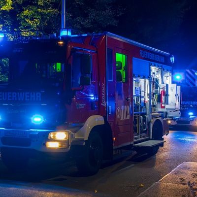 FW-MK: Zwei Brände an Gebäuden