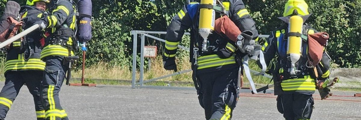 FW Rheingau-Taunus: Feuerwehrleistungsübung bei hochsommerlichen Temperaturen - Hohenstein - Breithardt verteidigt den Titel