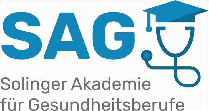 FW-SG: Richtfest der Solinger Akademie für Gesundheitsberufe