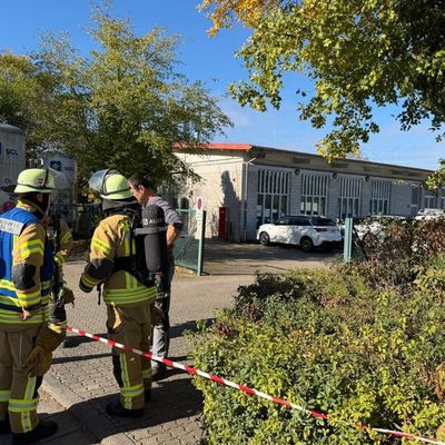 FW Weinheim: Flüssiggasaustritt am Krankenhaus beschäftigt Feuerwehr mehrere Stunden