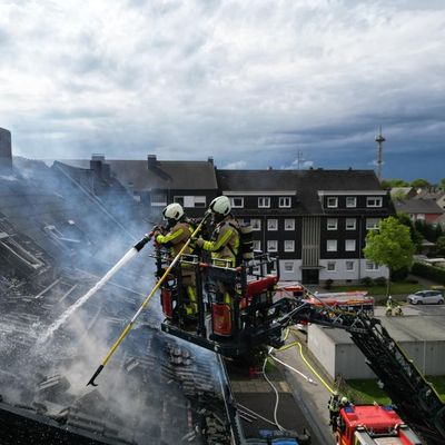 FW Datteln: Dachstuhlbrand, hoher Sachschaden