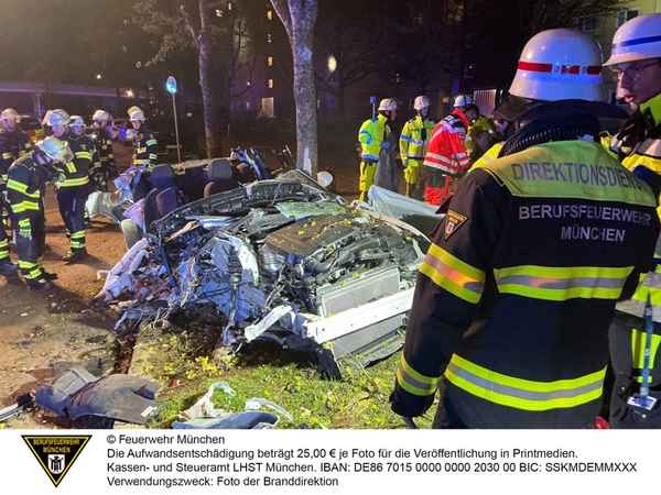 FW-M: Schwerer Verkehrsunfall mit zwei Verletzten (Neuperlach)