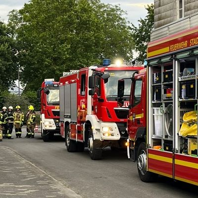 FW Ense: ABC-Einheiten trainieren gemeinsam in Abrissgebäude in Höingen