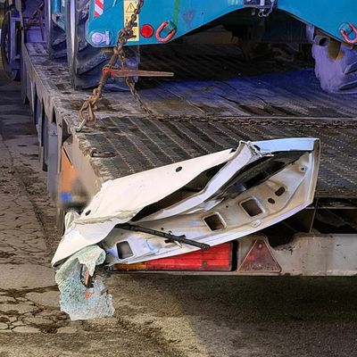 FW Menden: Verkehrsunfall auf der Balver Straße - eine Person verletzt