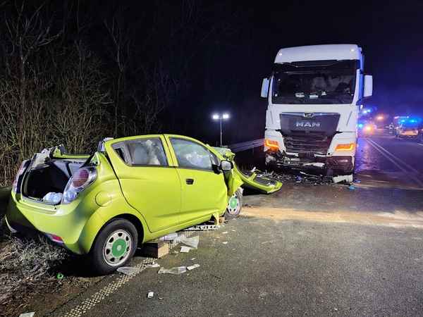 FW Gangelt: Vier Verletzte bei Verkehrsunfall auf B56n