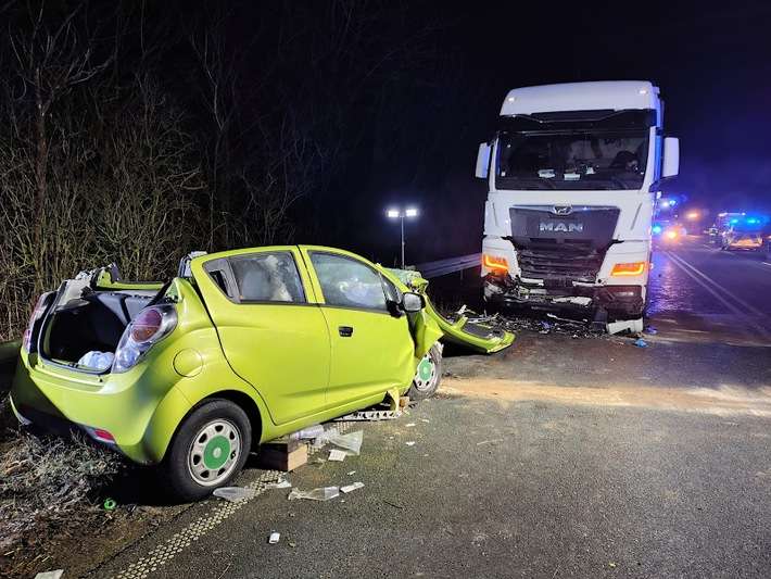 FW Gangelt: Vier Verletzte bei Verkehrsunfall auf B56n