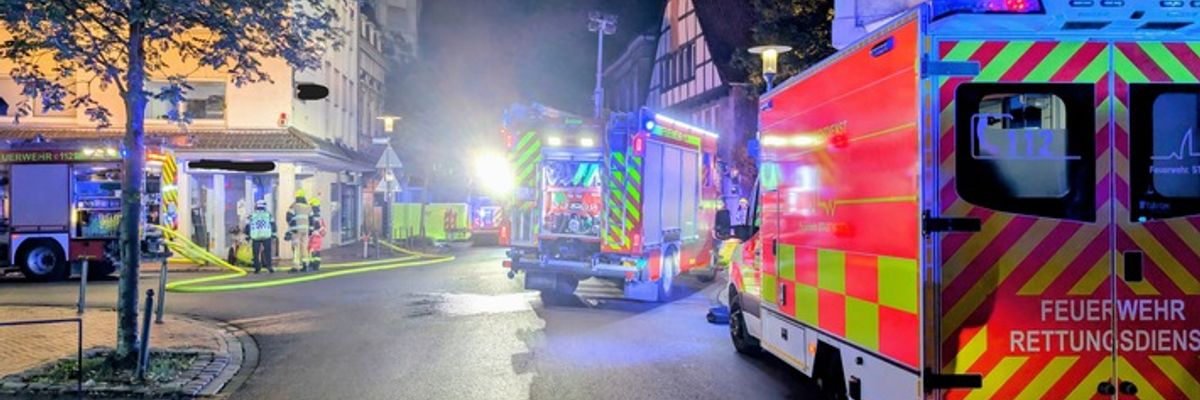 FW Kamen: Verletzte bei Wohnungsbrand in Kamener Innenstadt