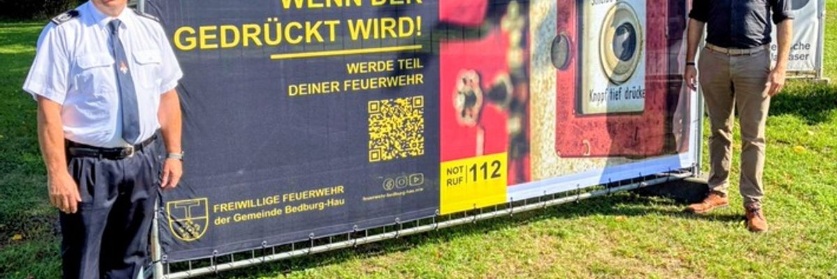 FW-KLE: "Drück Dich nicht, wenn der Gedrückt wird" - Freiwillige Feuerwehr Bedburg-Hau setzt Kampagne für neue Einsatzkräfte fort