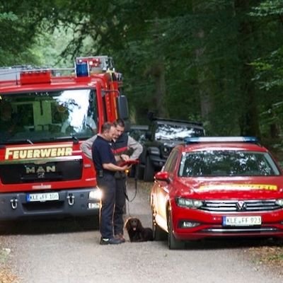 FW Kranenburg: Gemeinsame Übung wird zum Ernstfall: Feuerwehr und THW bewähren sich im Einsatz