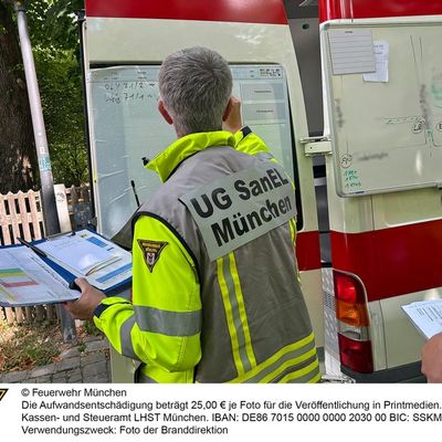 FW-M: Reizgasfreisetzung in Schule (Am Hart)