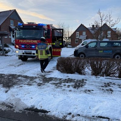 FW-DT: Feuer auf Balkon
