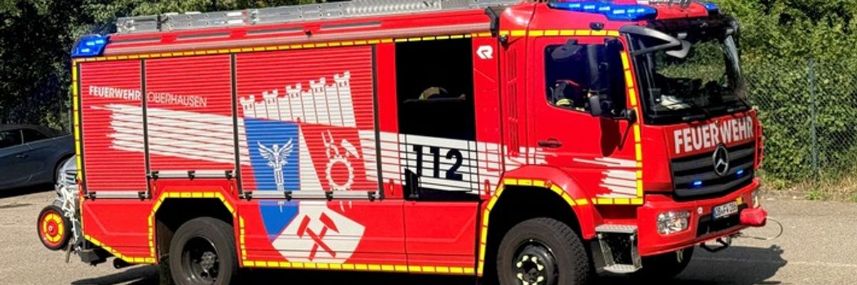 FW-OB: Drei Verletzte bei schwerem Verkehrsunfall auf der BAB A3