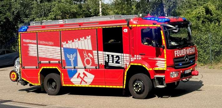 FW-OB: Drei Verletzte bei schwerem Verkehrsunfall auf der BAB A3